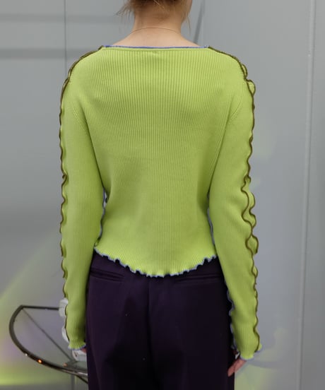 Frill Line Tops