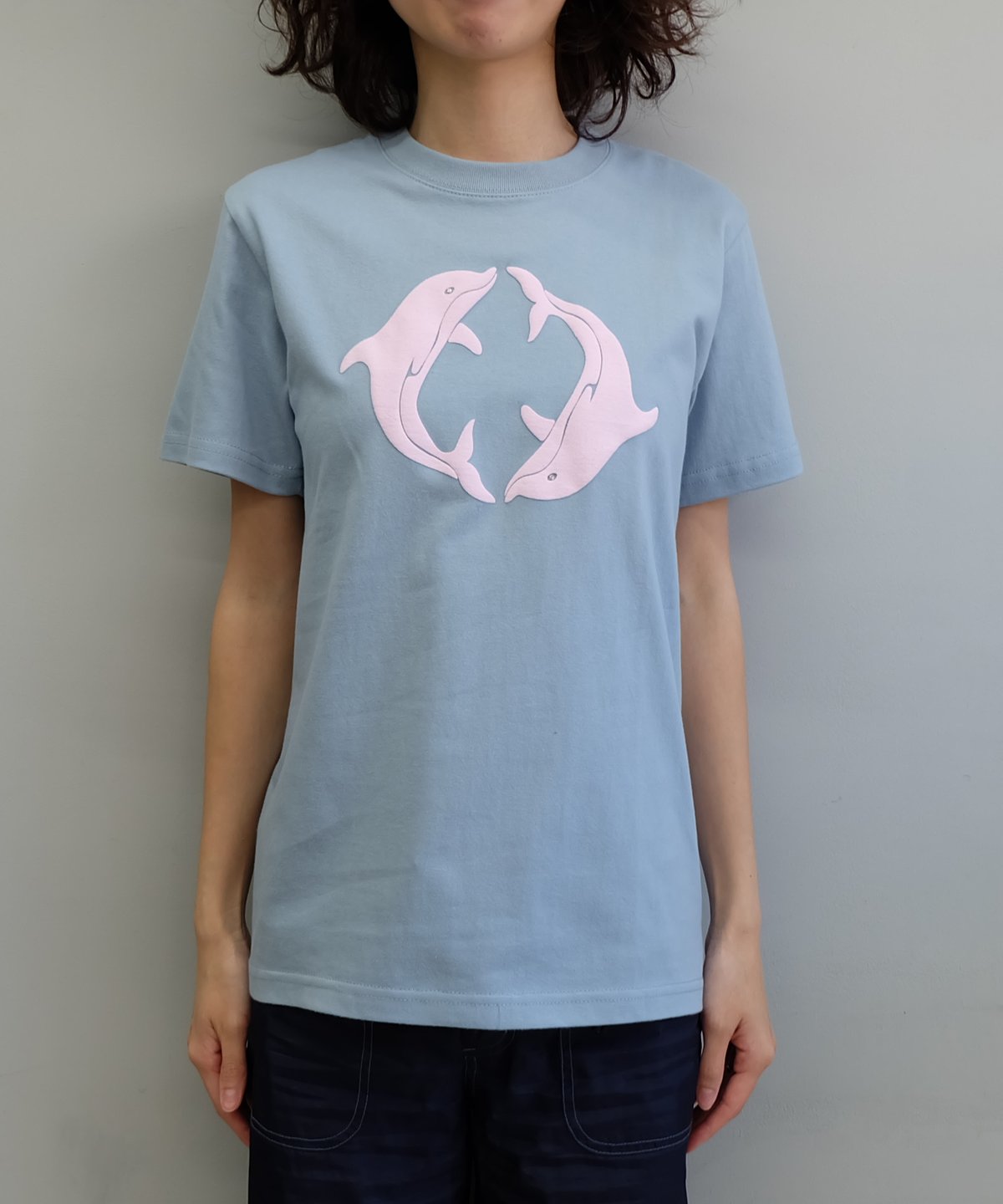 shury labyrins dolphin tシャツ