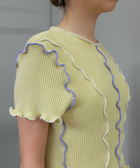 Frill Line Tops 7