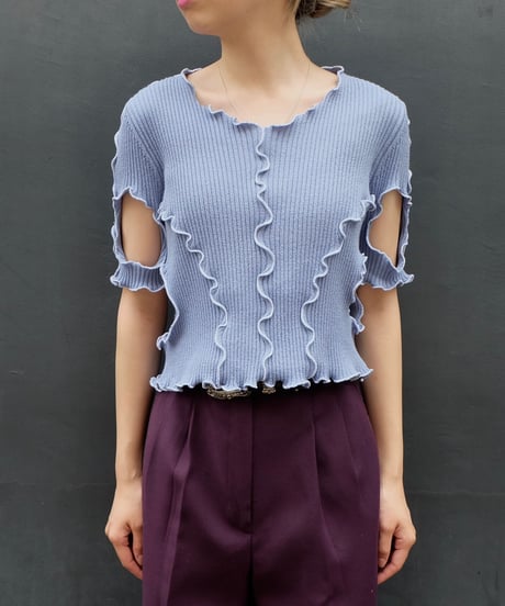 Frill Line Tops