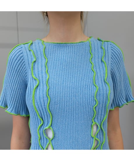 Frill Line Tops 5