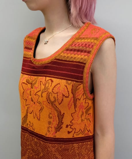 Vintage   Design Tops