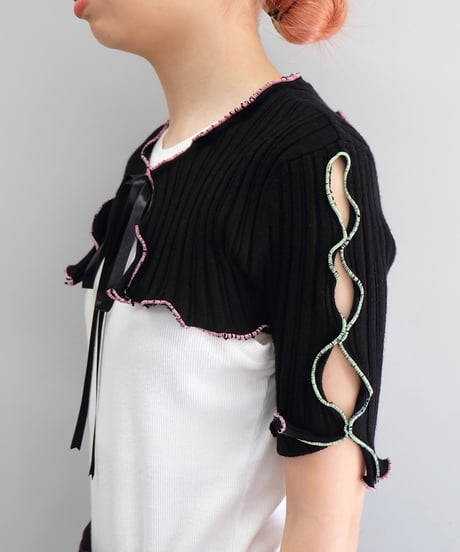Remake Frill line Tops