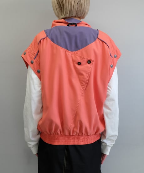 Vintage   Design Tops