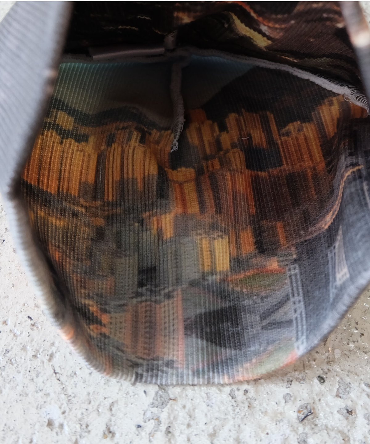 Labyrins Picture Beanie 9 | Shury