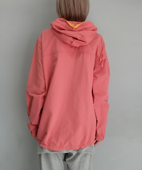 Vintage   Design Tops