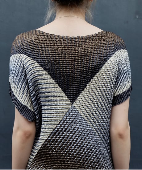 Vintage   Design Tops