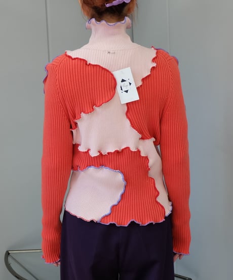Frill Line Tops