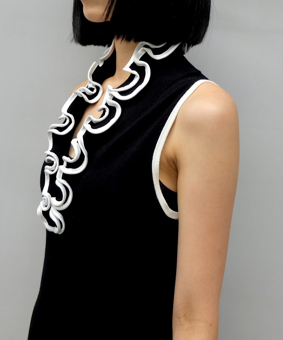 6884aabcf638a1208232949c