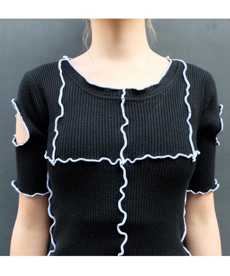 Frill Line Tops