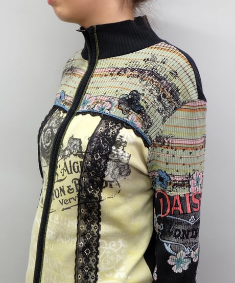 Vintage   Design Tops