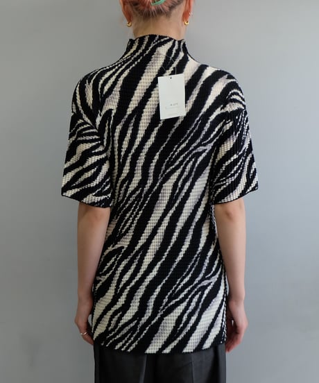 Vintage   Design Tops