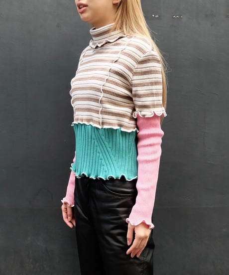 Frill Line Tops 8