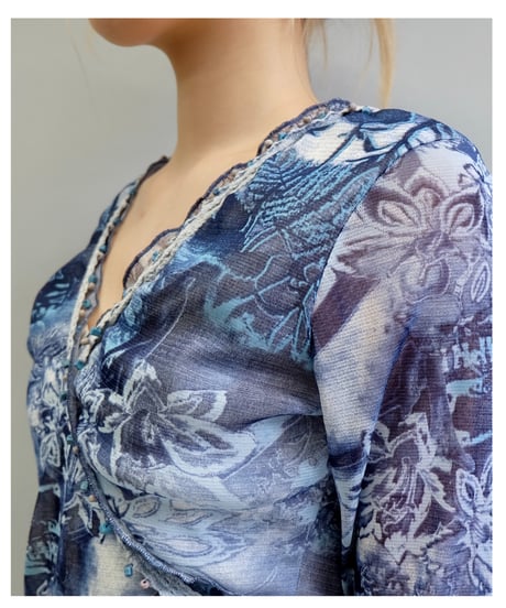 Vintage   Design Tops