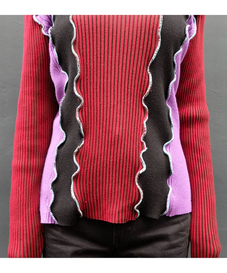 Frill Line Tops  25