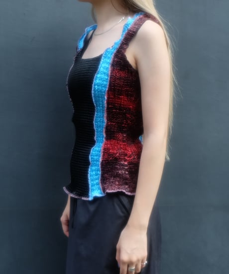 Frill Docking Tops