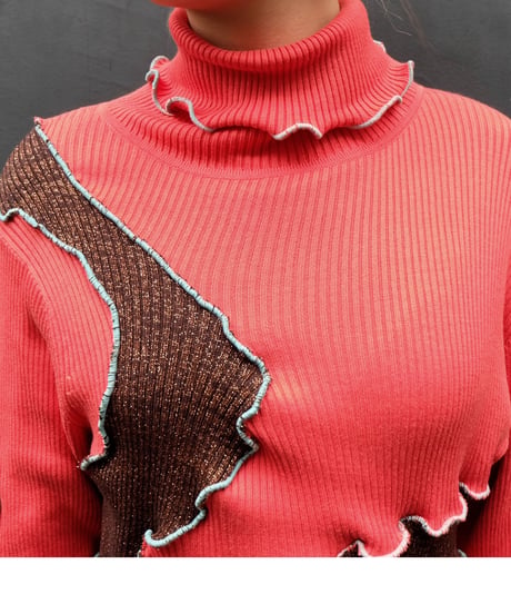 Frill Line Tops  23