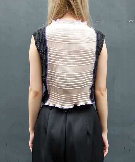 Frill Line Docking Tops