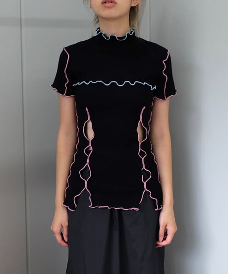 Frill Line Tops 11