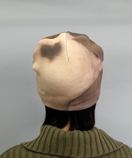 Labyrins Picture Beanie 1