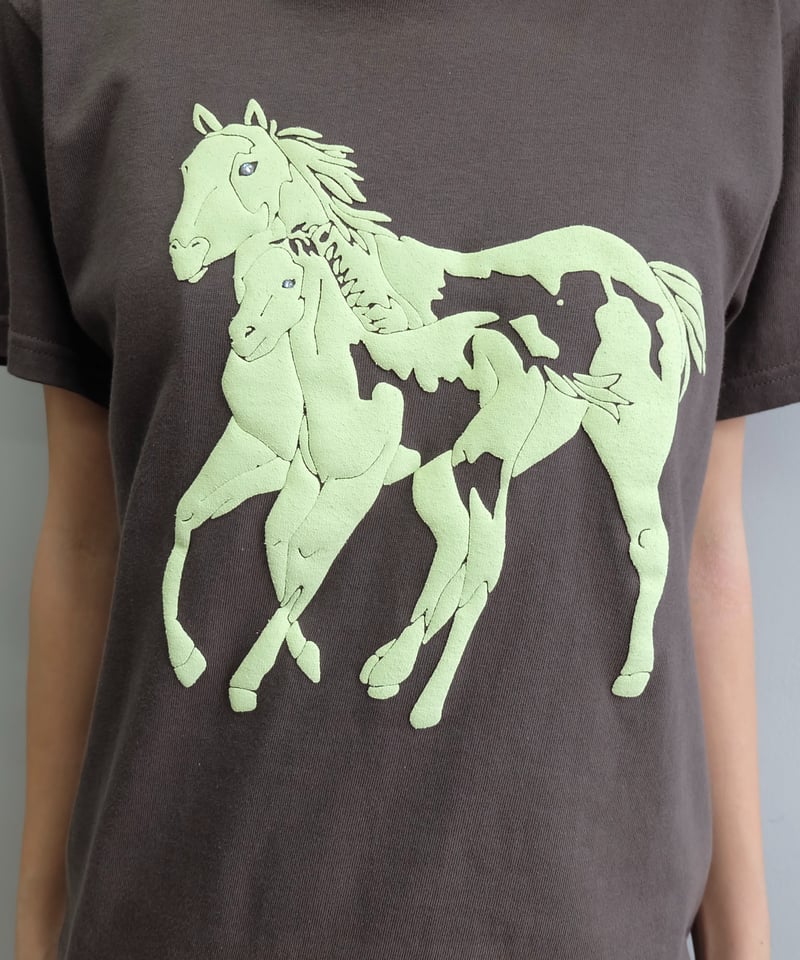 Labyrins Dont Cry Horse Tshirt Lime | Shury Labyrins Dont Cry Horse Tshirt Lime | Shury