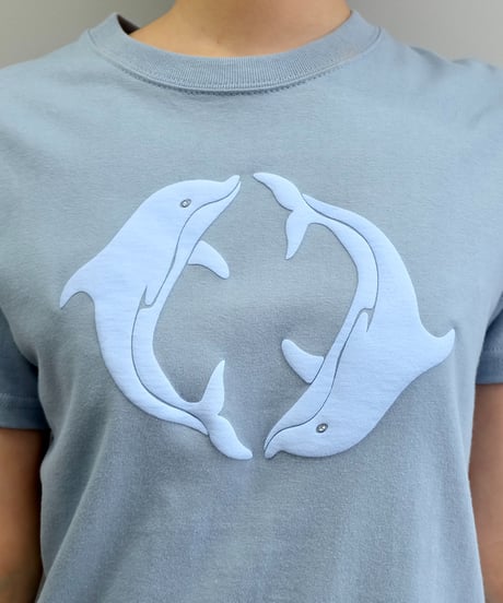 Labyrins  Two Dolphin Tshirt Blue