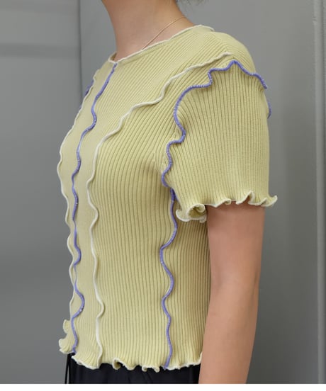 Frill Line Tops 7