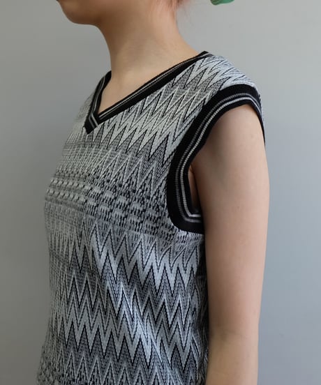 Vintage   Design Tops