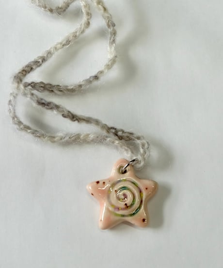 Labyrins x Sugascoop Ceramic necklace 5
