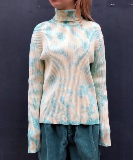 Bleach Turtle Knit 16