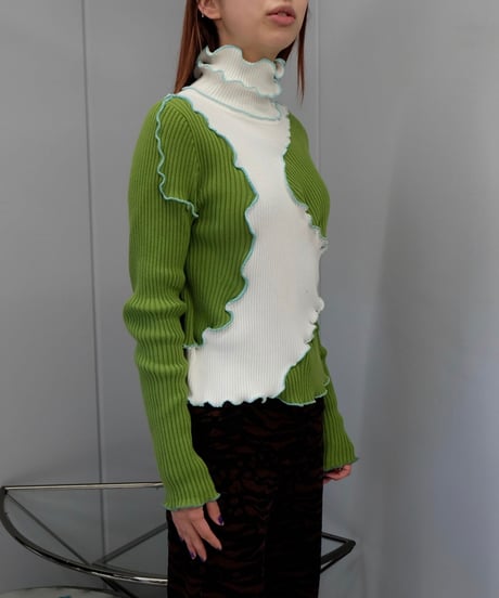 Frill Line Tops 9