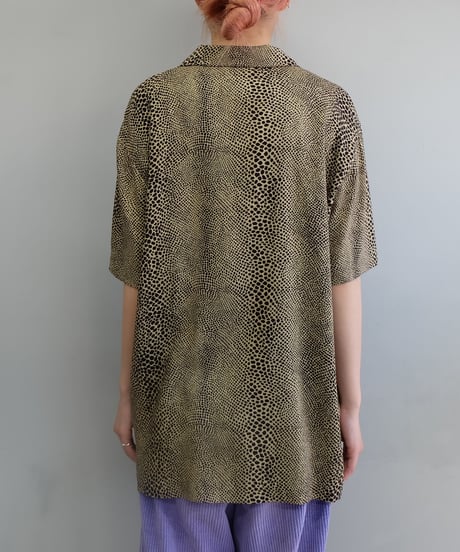Vintage   Desig n Shirt
