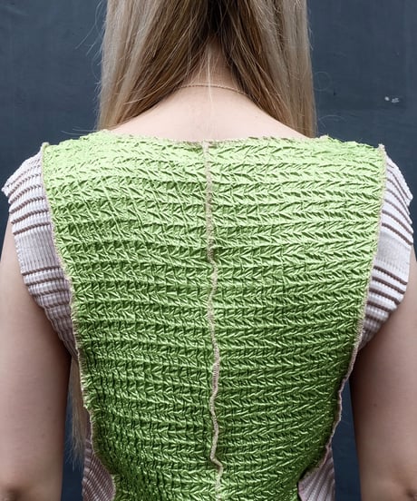 Frill Line Docking Tops