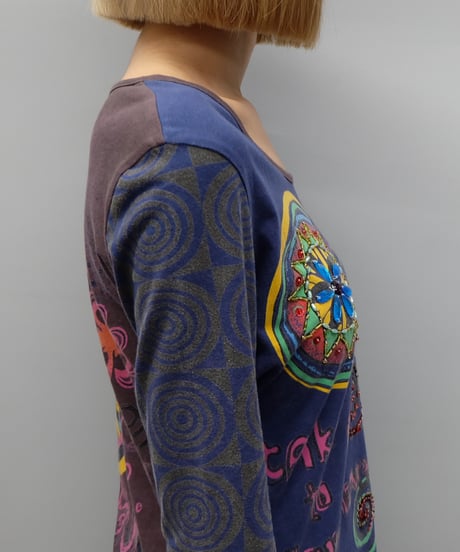 Vintage   Design Tops
