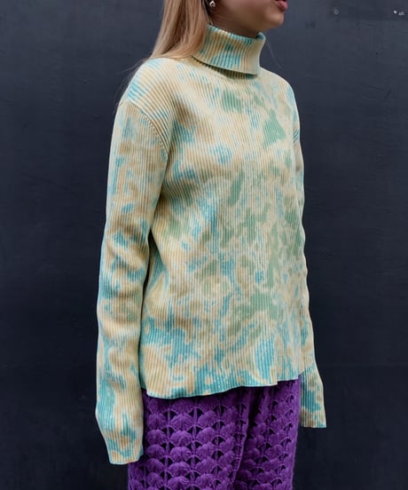 Bleach Turtle Knit 18