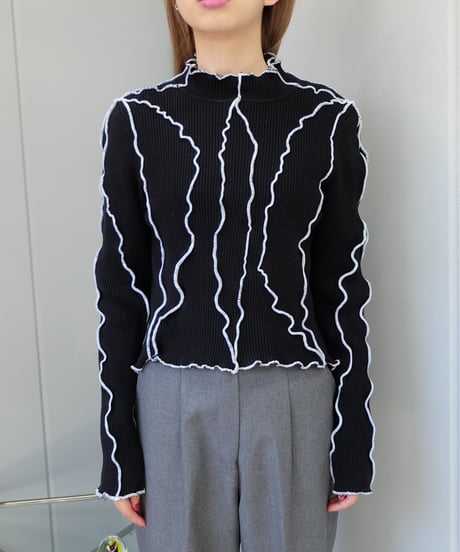 Frill Line Tops