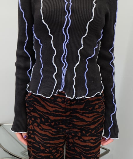 Frill Line Tops 13
