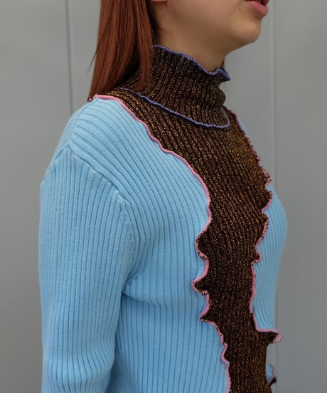 Frill Line Tops  8