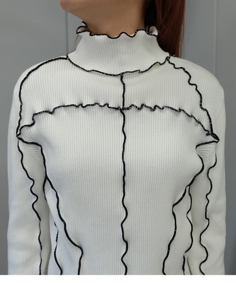 Frill Line Tops 12
