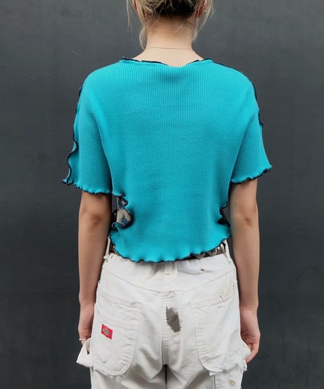 Frill Line Tops