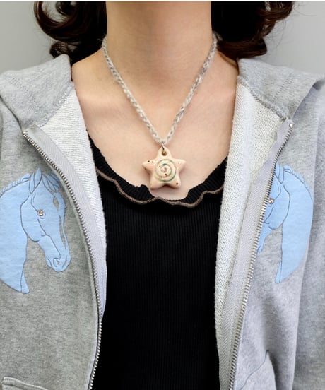 Labyrins x Sugascoop Ceramic necklace 5
