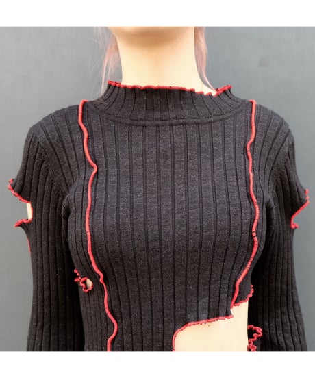 Frill Line Tops
