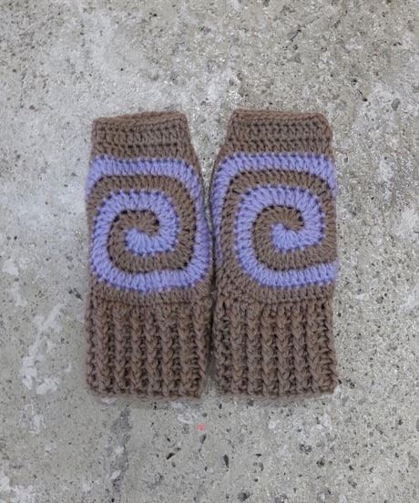 Labyrins   Spiral Knit Glove