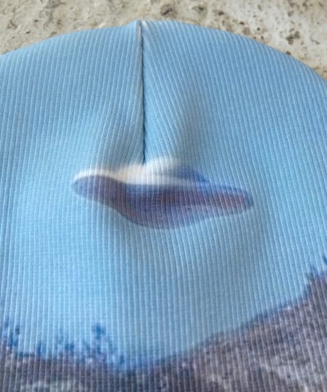 Labyrins Picture Beanie  3