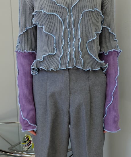Frill Line Tops