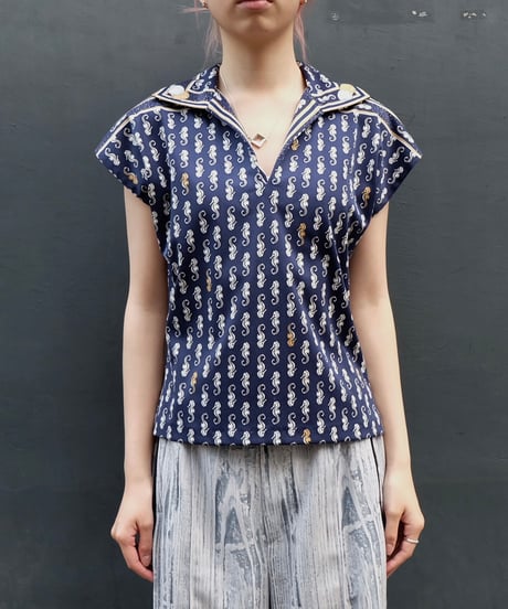 Vintage   Design Tops
