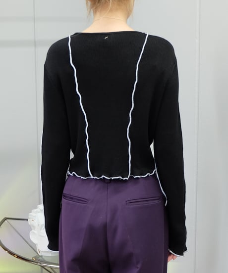 Frill Line Tops