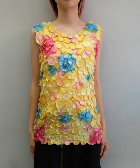 Vintage   Design Tops