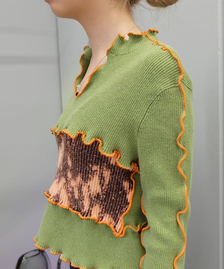 Frill Line Tops