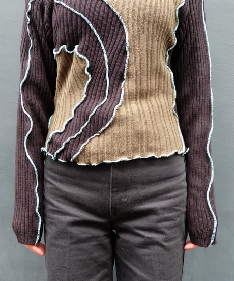Frill Line Tops  14